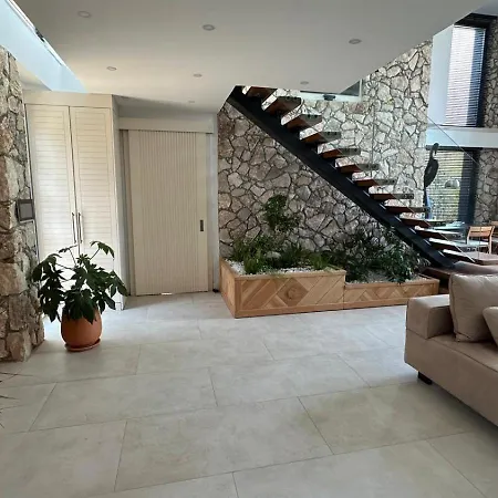 Villa Amethyst Eskiomerler