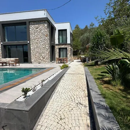 Amethyst Villa